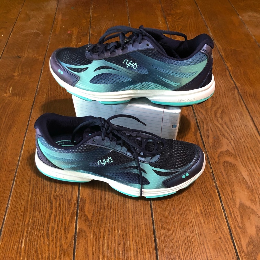 Rika Devotion Plus 2 Walking Shoes - image 7